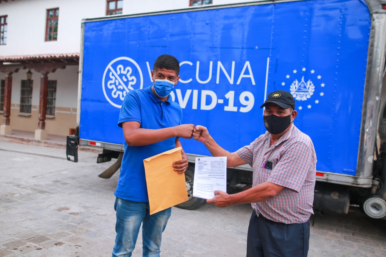 Alcalde de Ojojona, Honduras, agradece solidaridad del Presidente Bukele al recibir lote de vacunas antiCOVID19 alcalde-de-ojojona-honduras-agradece-solidaridad-del-presidente-bukele-al-recibir-lote-de-vacunas-anticovid19